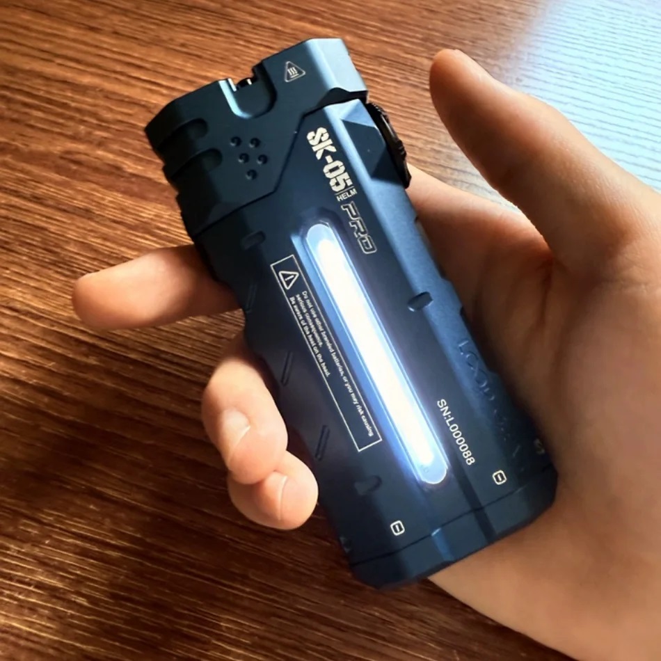 Powerful Flat LED Flashlight 4 - Power Bank 评论和价格